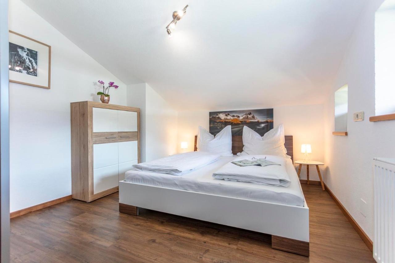 Familienbauernhof - Leogang Apartments Weissbacher Buitenkant foto